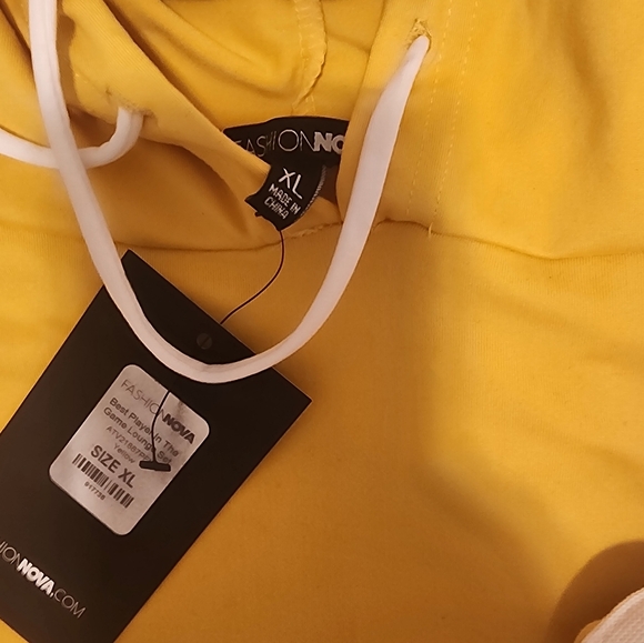 Fashion Nova Best Player in the Game Yellow Legging Cropped Hoodie Lounge Set XL - Picture 2 of 5